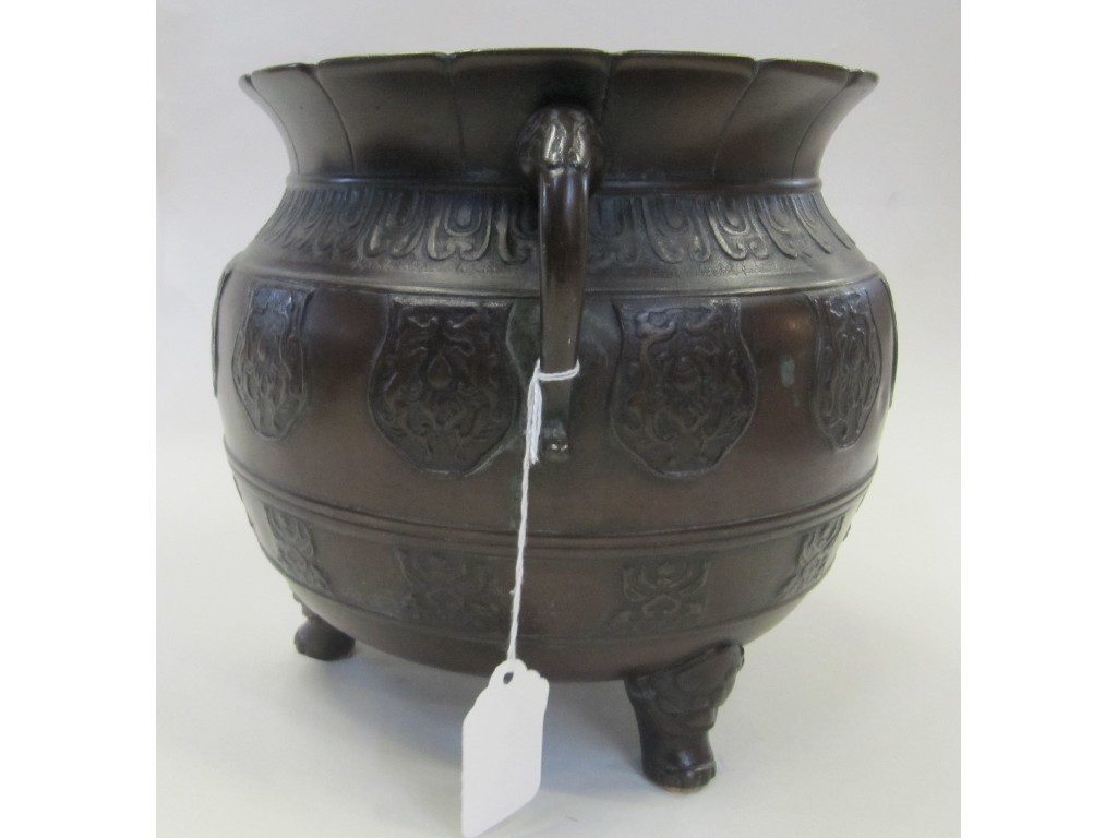 Appraisal: Chinese bronze planter