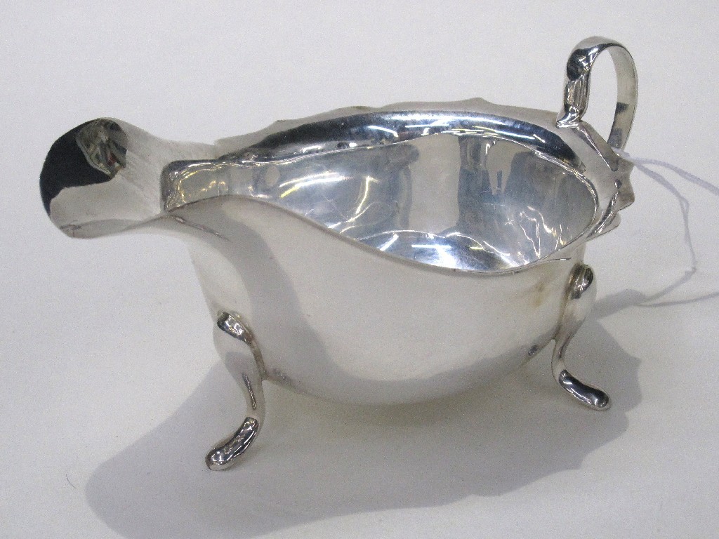 Appraisal: Silver sauce boat Sheffield