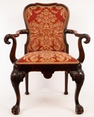 Appraisal: A Georgian style elbow chair the arms with eagle head