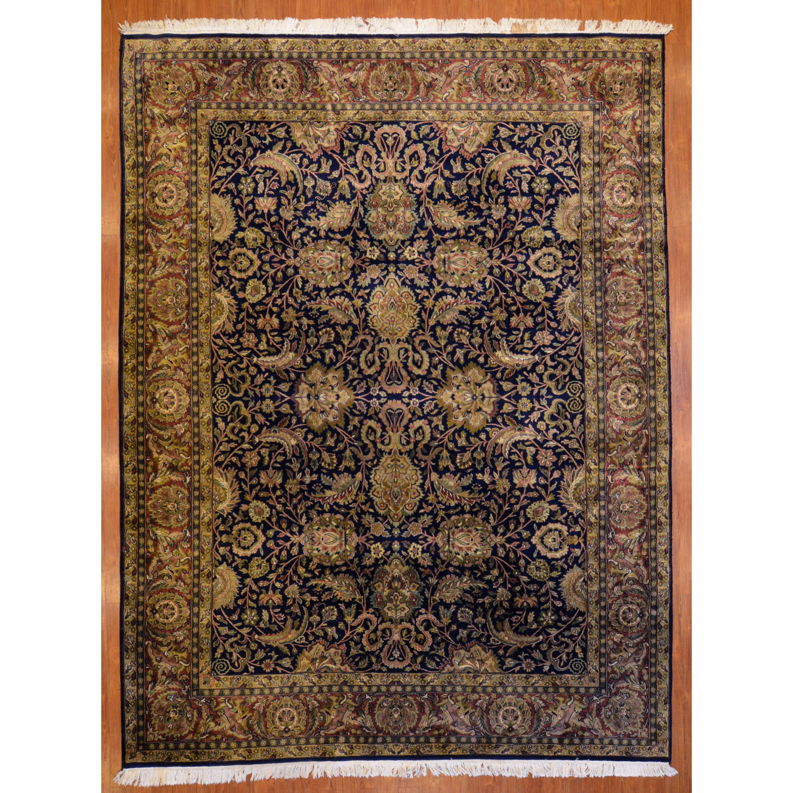 Appraisal: INDO AGRA CARPET INDIA X Fourth quarter- th century hand-knotted