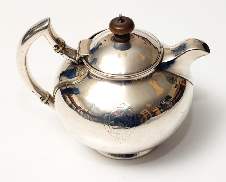 Appraisal: VICTORIAN SILVER BACHELOR'S TEAPOT DANIEL CHARLES HOULE LONDON of petite