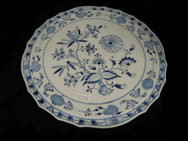 Appraisal: Meissen Blue Onion Porcelain Round Tray diameter crossed swords mark