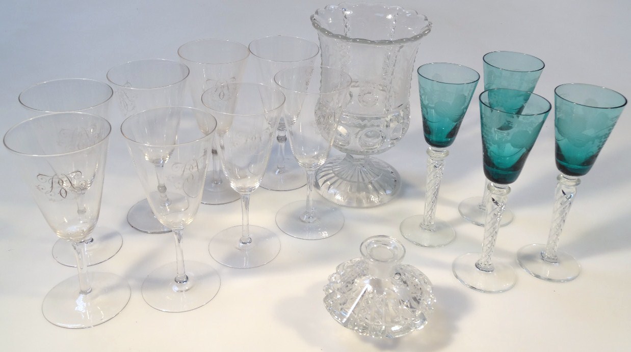 Appraisal: Various glassware to include green flash glass and etched drinking