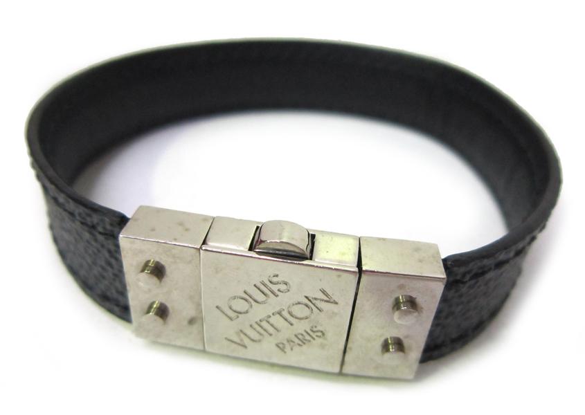 Appraisal: A LOUIS VUITTON DAMIER GRAPHITE BRACELET A LOUIS VUITTON DAMIER