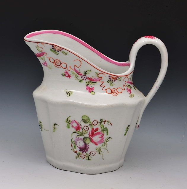 Appraisal: New Hall cream jugcirca - pattern decorated in polychrome enamels