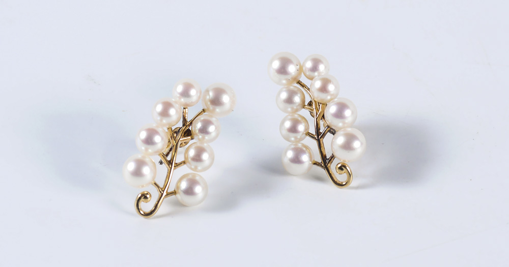 Appraisal: CULTURED PEARL DANGLE EARRINGS K yellow gold leaf design with