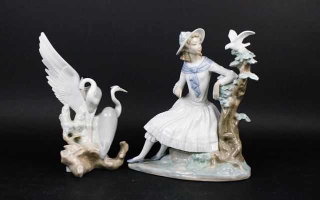 Appraisal: Nao Porcelain Figurines Nao by Lladro porcelain figurines Resting Herons