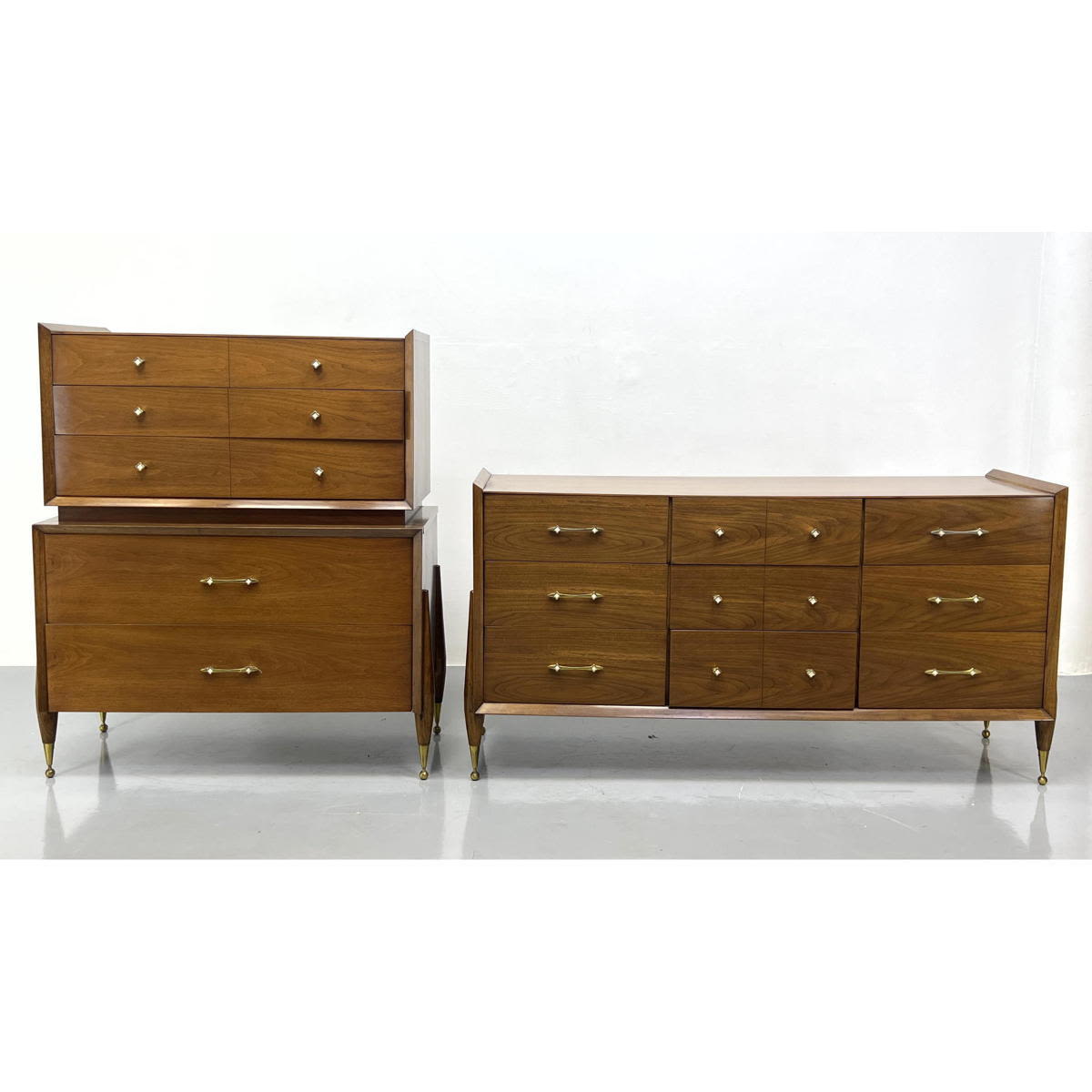 Appraisal: pc KENT COFFEY American Modern Bedroom Set High and Low