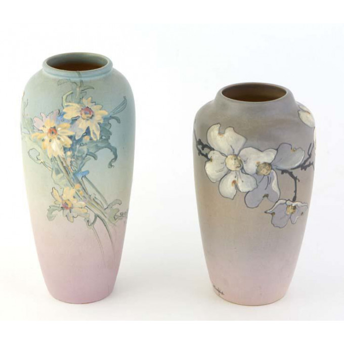 Appraisal: Two Weller Hudson Vases with floral decoration the taller with