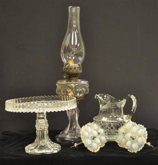 Appraisal: th C glassware including four Sandwich opalescent curtain tie backs