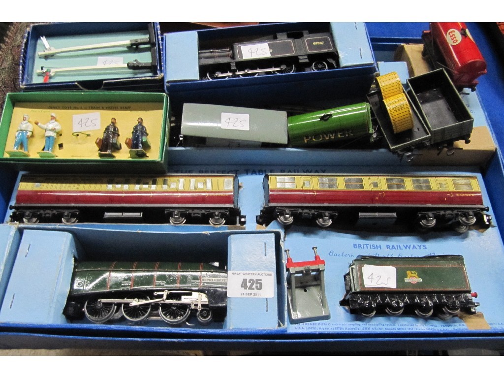 Appraisal: Lot comprising Hornby Silver King train set other engine tankers