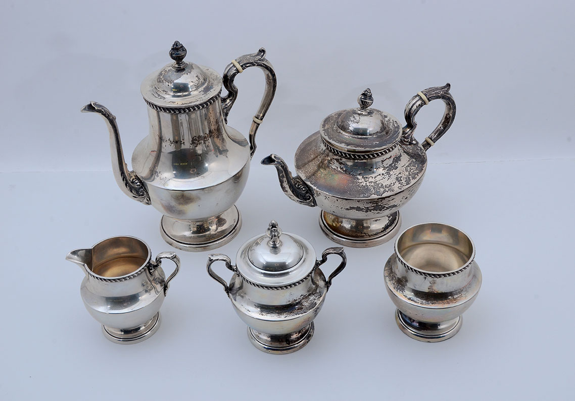 Appraisal: PIECE POOLE ''GEORGIAN'' STERLING TEA SET pieces with the Georgian