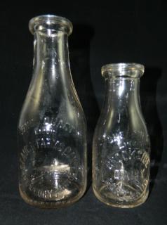 Appraisal: Dairy bottles Dairy- clear Ohio- including 'Geauga Farms Dairy Newbury