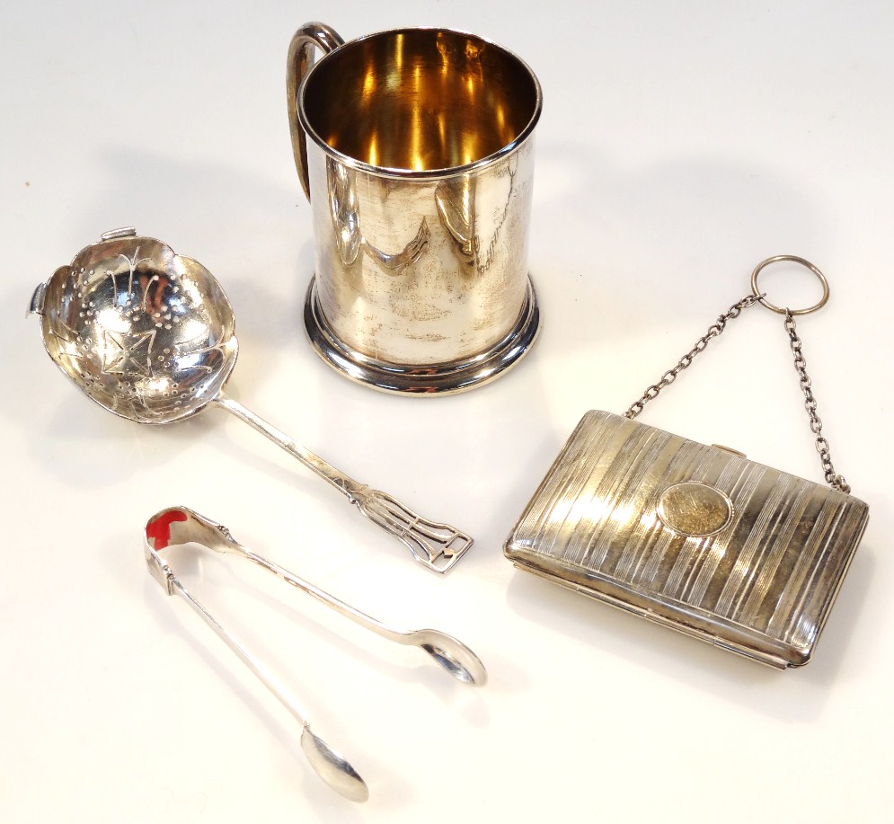 Appraisal: Various silver and plate comprising a George V silver christening