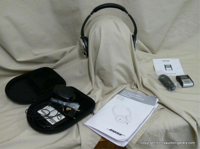 Appraisal: Bose Quiet Comfort Noise Canceling Headphones Complete system with storage