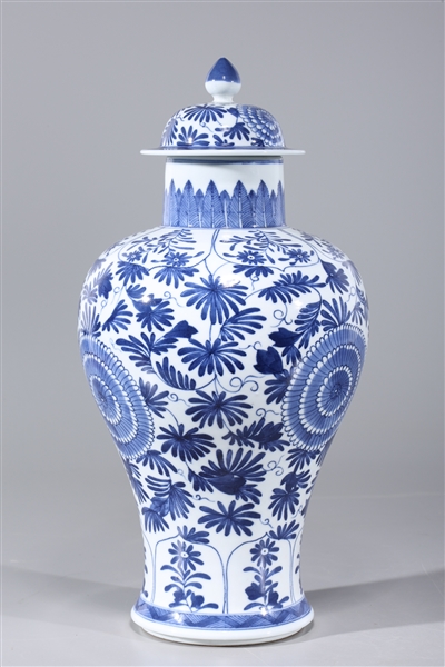 Appraisal: Chinese blue and white porcelain covered vase with allover floral