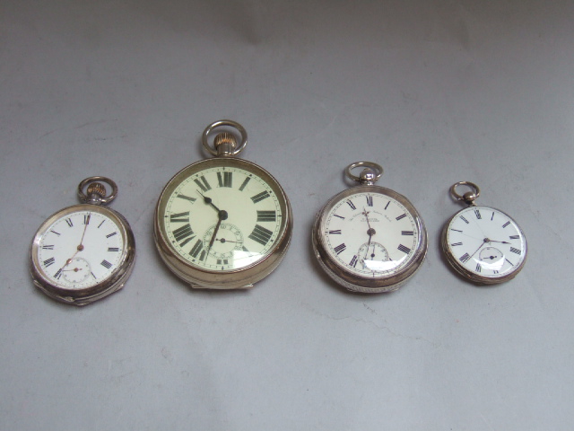 Appraisal: A gentleman's silver cased openfaced pocket watch Chester a gentleman's