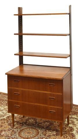 Appraisal: Danish mid-century modern teakwood bookcase c s upper section having