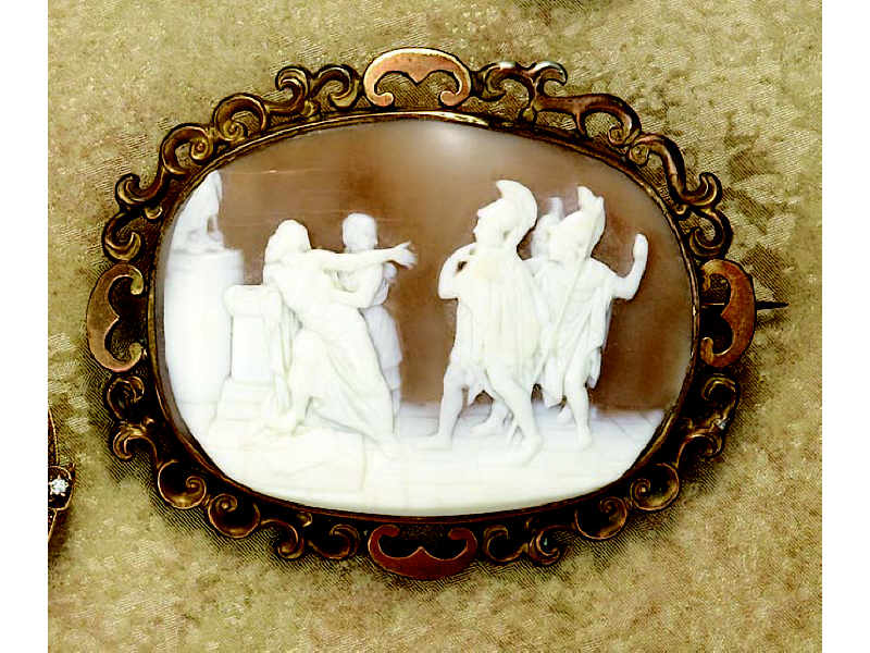 Appraisal: CAMEO BROOCH Cameo brooch depicting ancient Romans in gold filled