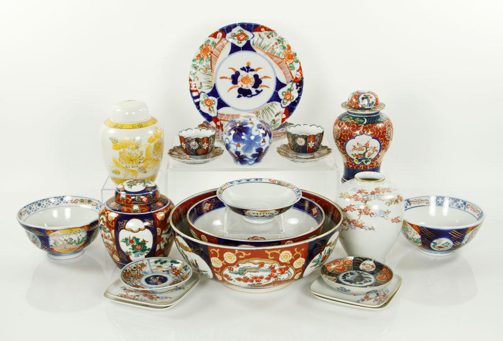 Appraisal: - Pieces of Japanese Porcelain Lot of pieces of Imari