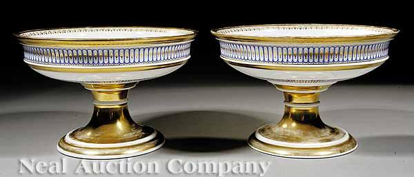 Appraisal: A Very Fine Pair of Paris Porcelain Blue and Gilt-Decorated