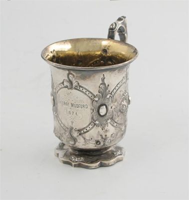 Appraisal: A Victorian silver mug by Thomas Smily London circular form