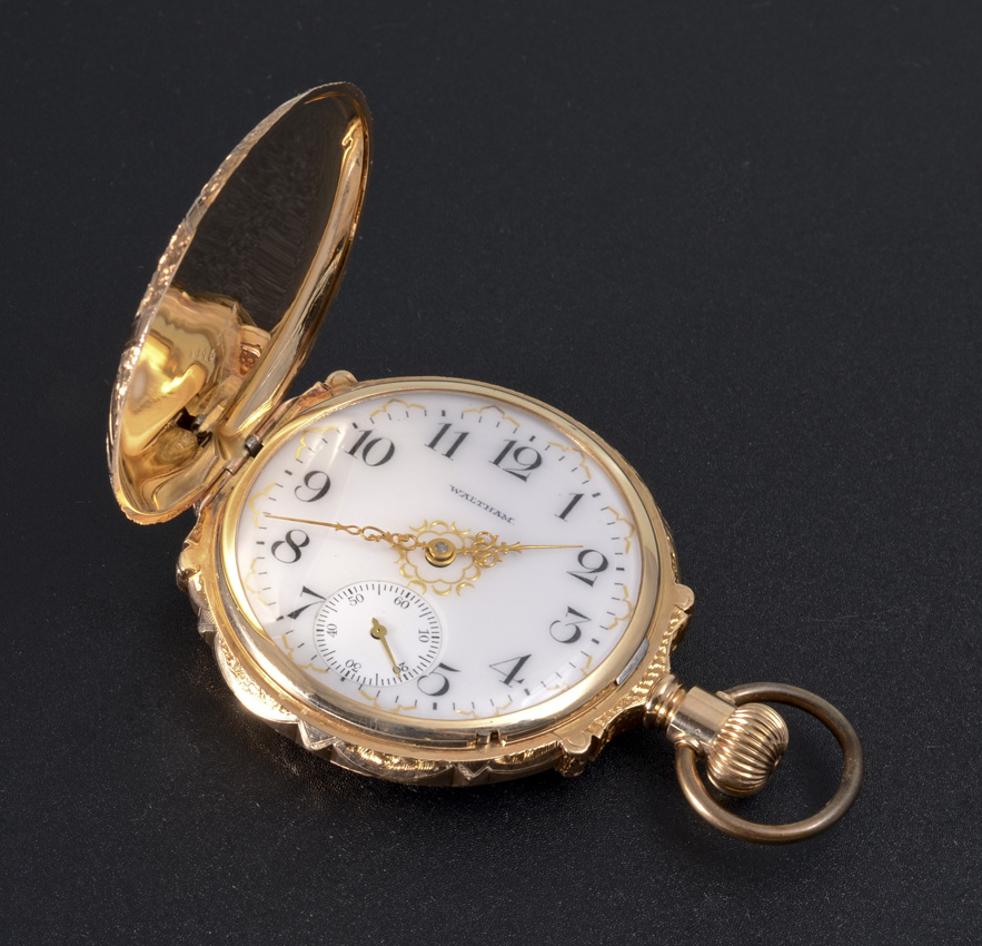 Appraisal: K TRI COLOR GOLD ELGIN HUNTER CASE POCKET WATCH Circa