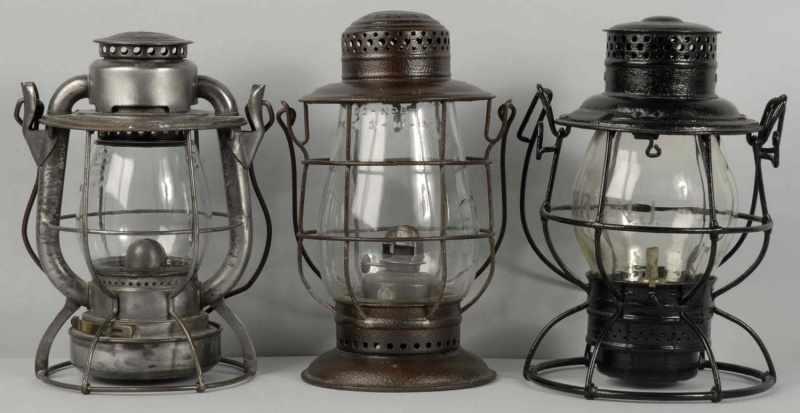 Appraisal: Lot of Kerosene Railroad Lanterns Description Includes one Adlake lantern