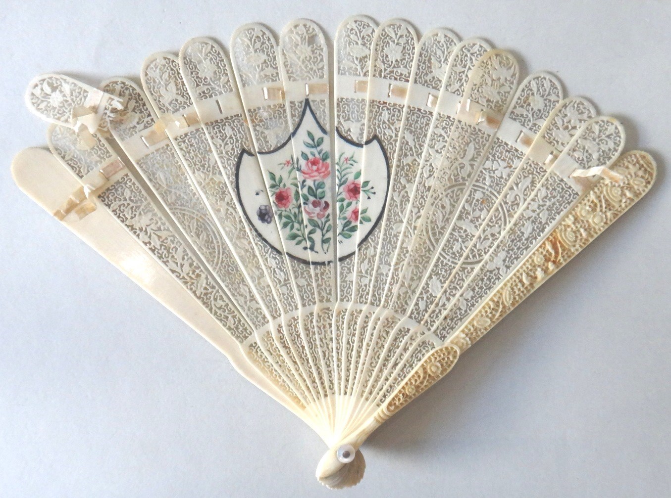 Appraisal: A Canton ivory bris fan late th century the sticks