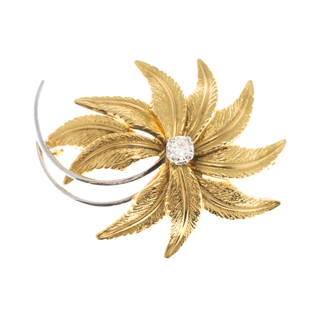 Appraisal: An ct gold diamond set brooch of floral design the