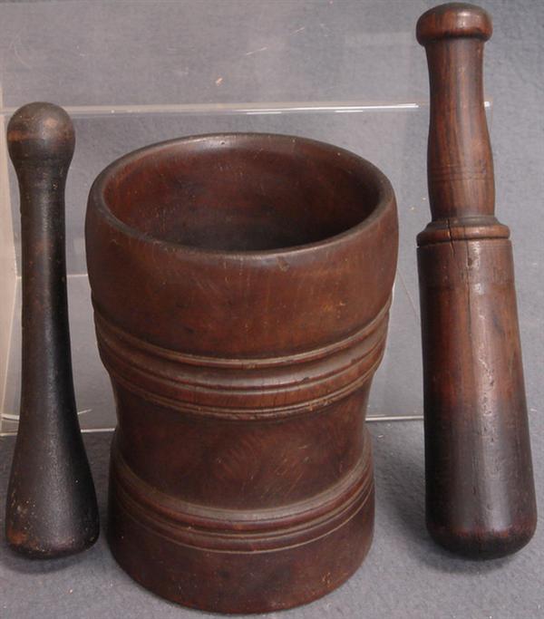 Appraisal: Burlwood mortar pestle with turned body h old surface slight