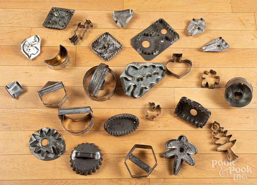 Appraisal: Twenty-five tin cookie cutters Twenty-five tin cookie cutters Condition Expected