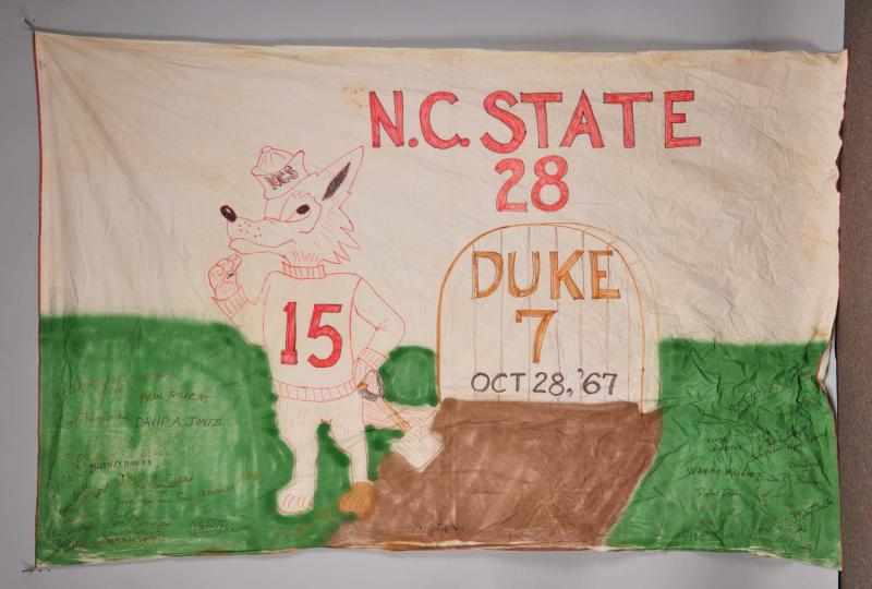 Appraisal: Unusual North Carolina State Painted Banner Description Depicts North Carolina