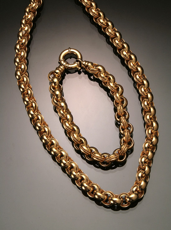 Appraisal: Italian Princess Length -Karat Yellow-Gold Circular Link Necklace and Bracelet