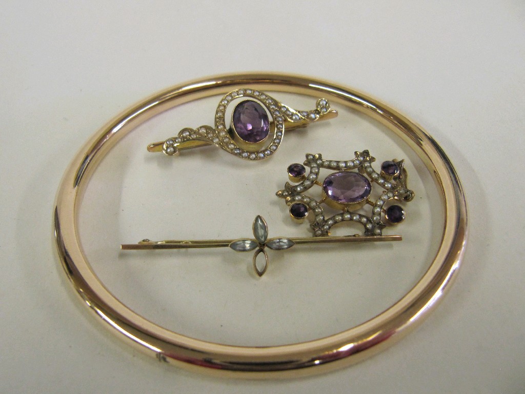 Appraisal: Lot comprising a ct gold amethyst and seed pearl set