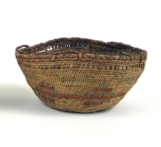 Appraisal: KLAMATH NORTHERN CALIFORNIA NATIVE AMERICAN INDIAN BASKET Woven with brown