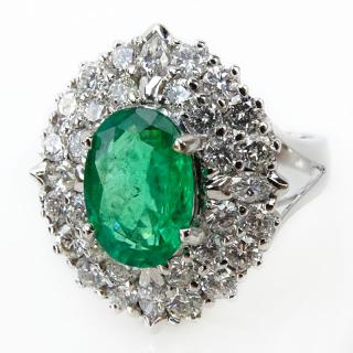 Appraisal: Approx Carat Oval Cut Emerald Carat TW Diamond and Karat