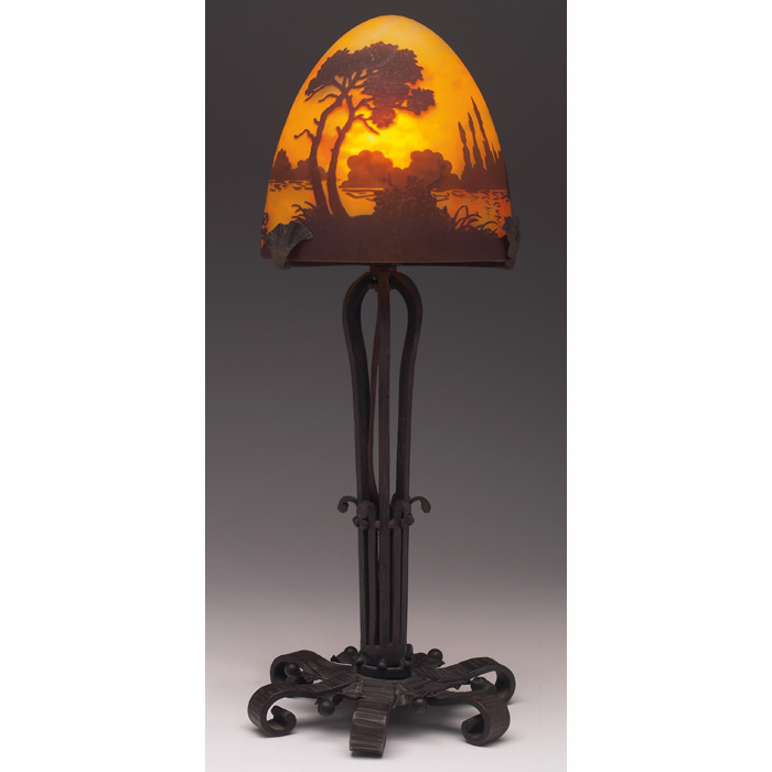 Appraisal: Muller Fres lamp bulbous shade with a cameo cut landscape