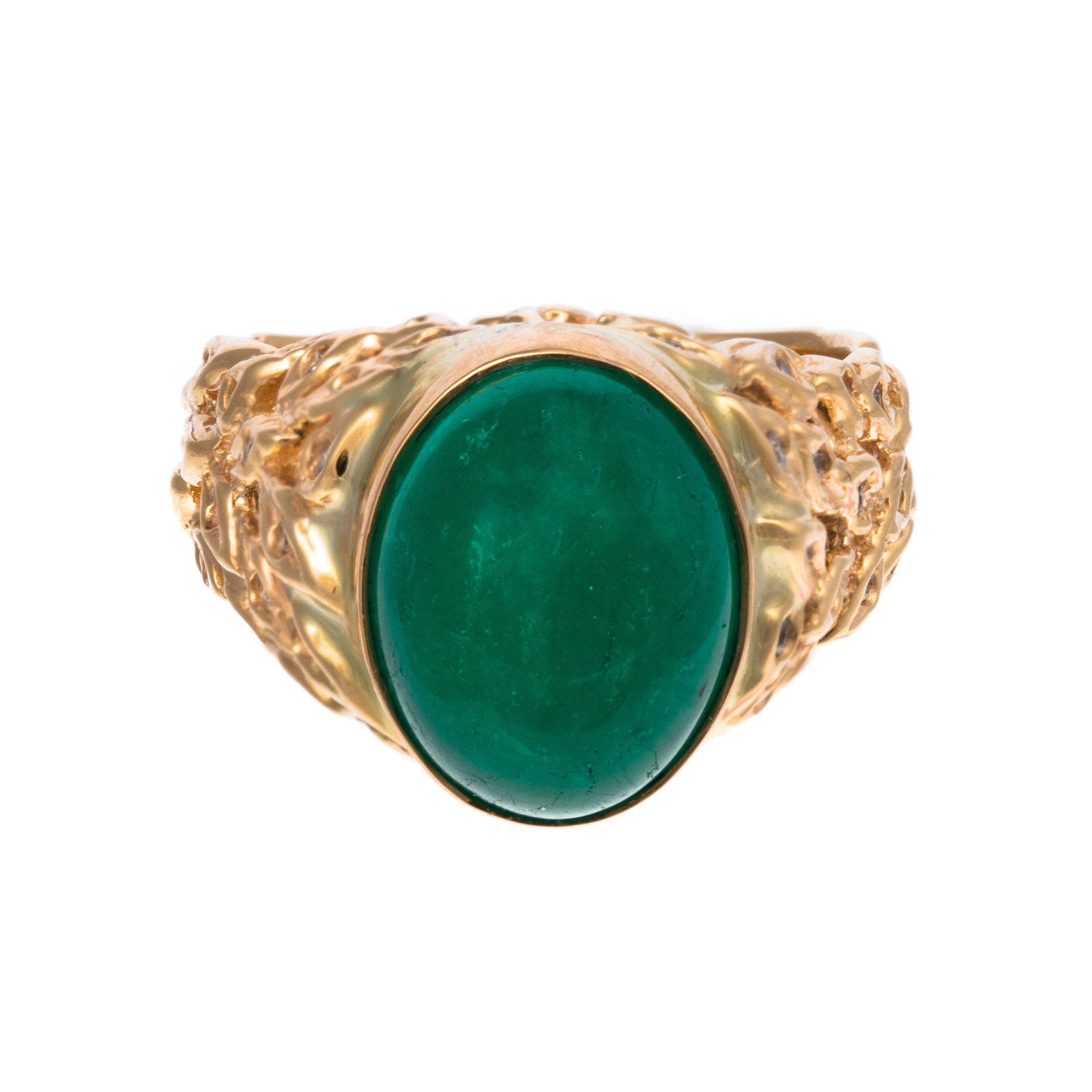 Appraisal: A CABOCHON EMERALD DIAMOND RING IN K K yellow gold