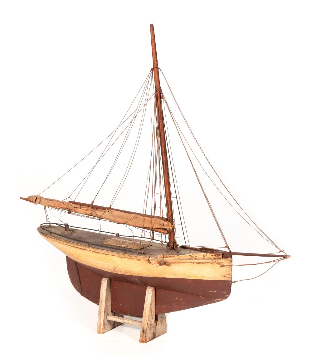 Appraisal: EARLY POND MODEL OF A GAFF-RIGGED SLOOP LATE TH EARLY