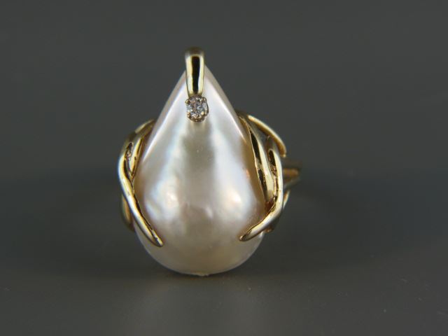 Appraisal: Mabe Pearl Diamond Ring pear shaped lusterous pearl highlighted by