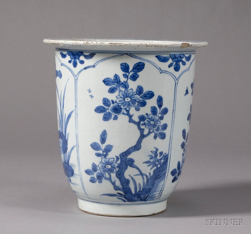 Appraisal: Porcelain Planter China th century underglaze blue decoration of sprigs