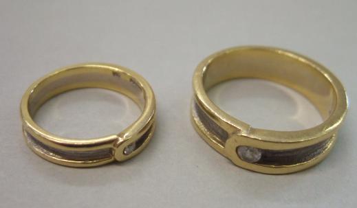 Appraisal: A gentleman's ct yellow and white gold and diamond set