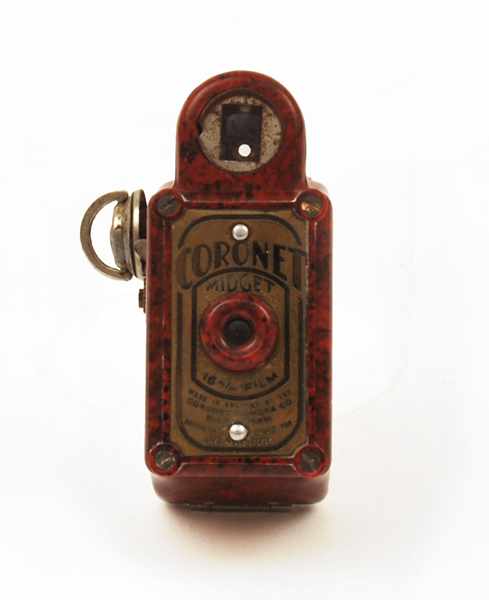 Appraisal: MIDGET CAMERA CORONET CO BIRMINGHAM CIRCA RED