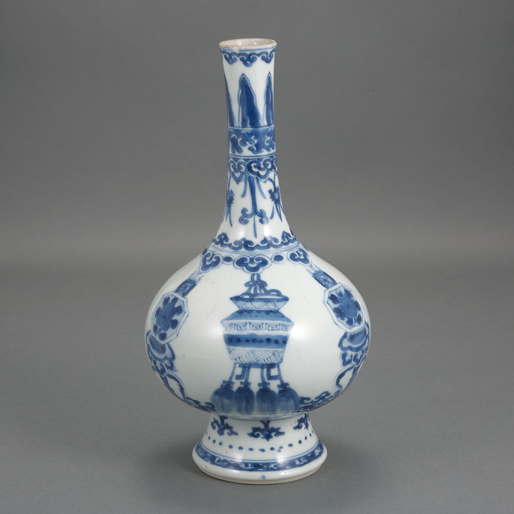 Appraisal: Chinese Blue and White Glazed Porcelain Bottle Vase th Century