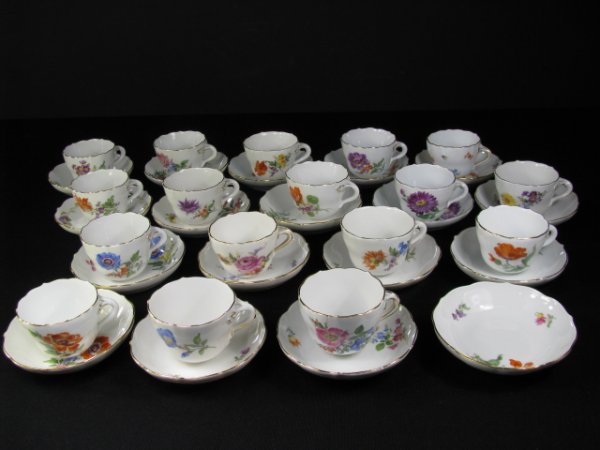 Appraisal: Seventeen sets of Meissen floral demitasse cups and saucers plus