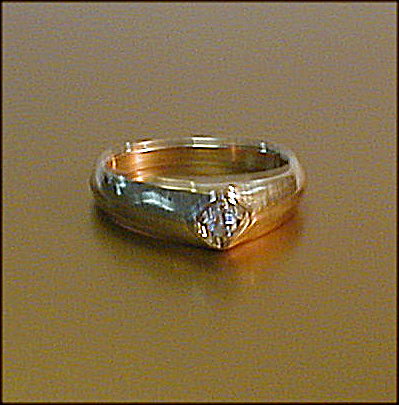 Appraisal: A solitaire diamond ring the stone of approx ct set