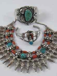 Appraisal: A mixed lot comprising an American Indian necklace set with