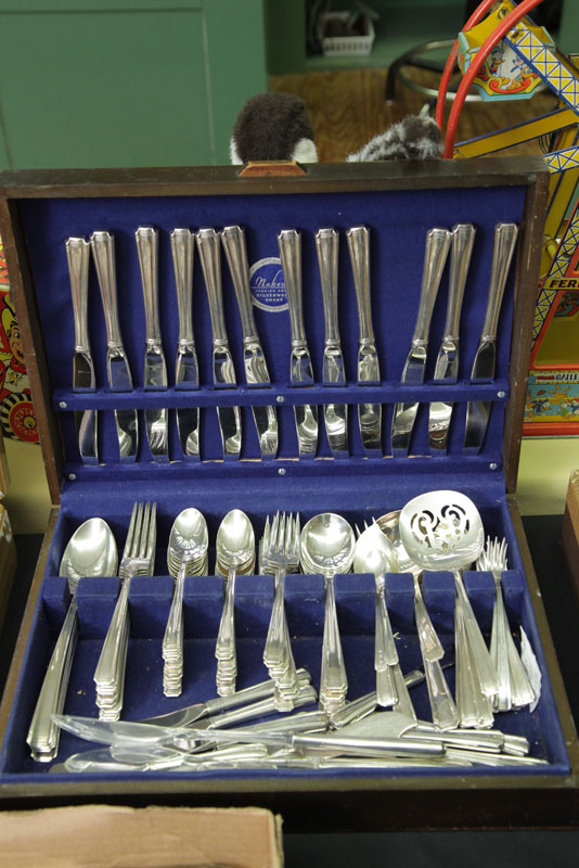 Appraisal: SET OF WESTMORELAND STERLING SILVER FLATWARE In John Priscilla pattern