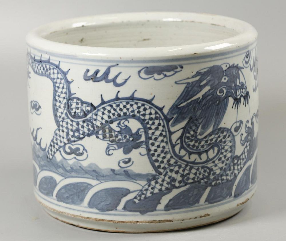 Appraisal: Chinese blue white porcelain planter possibly th c decorated with